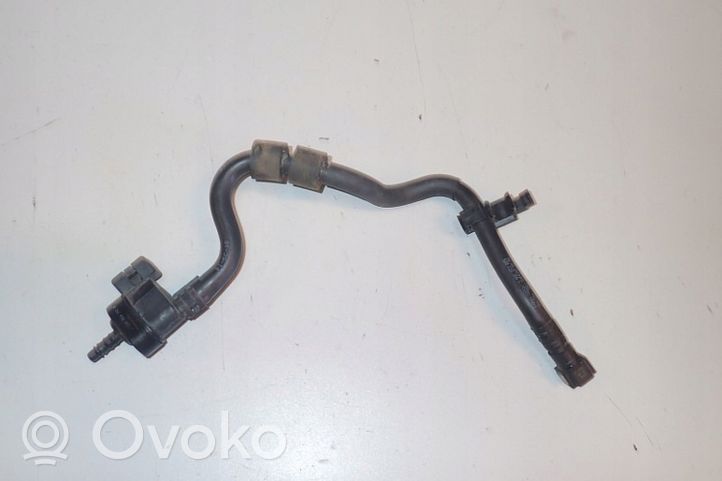 Volkswagen Tiguan Tubo carburante 5Q0133366C