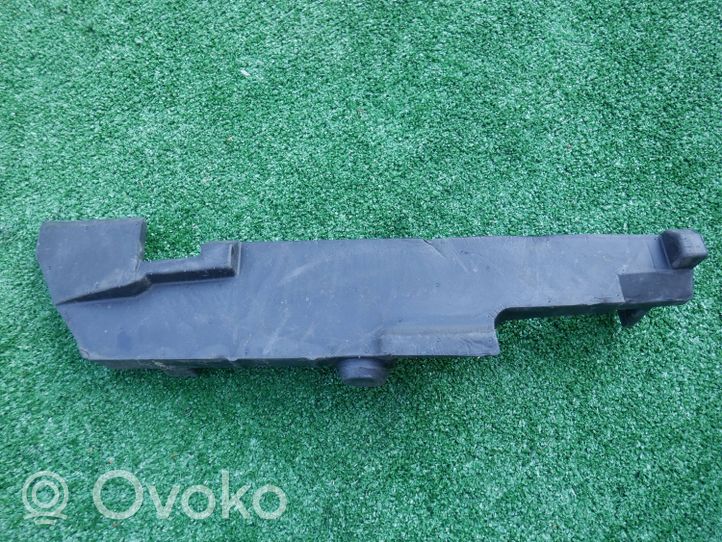 Audi A6 S6 C8 4K Supporto/guarnizione in poliuretano espanso del parafango 4K0823732