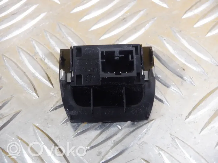 Audi A8 S8 D4 4H Sensor de luz solar 4H0907539