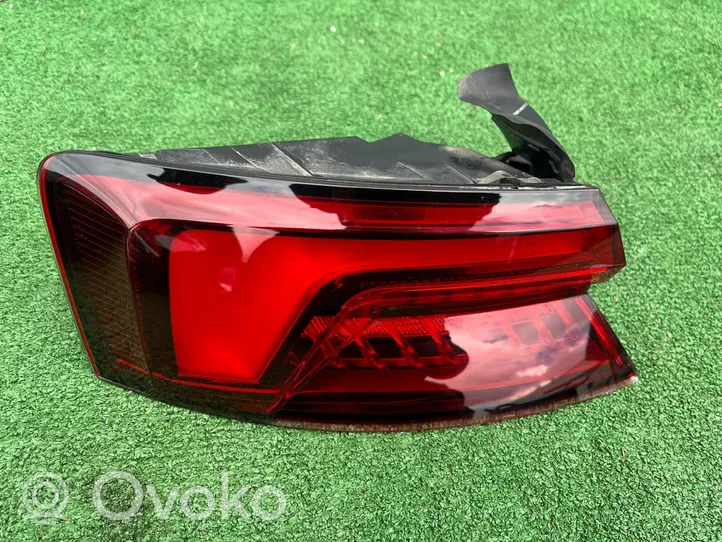 Audi A5 Luci posteriori 8W6945091J