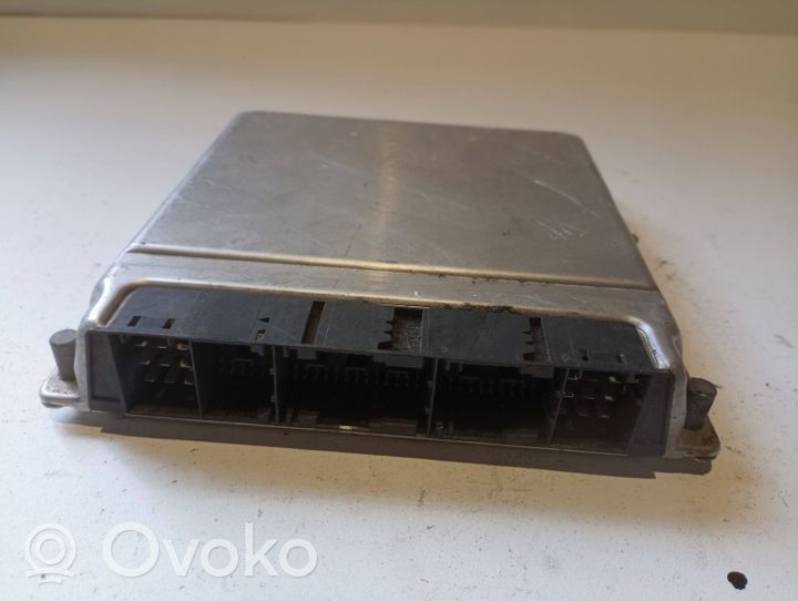 Mercedes-Benz C W203 Sterownik / Moduł ECU A6111538179