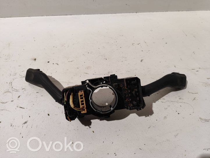 Volkswagen Bora Pyyhkimen/suuntavilkun vipukytkin 8L0953513G