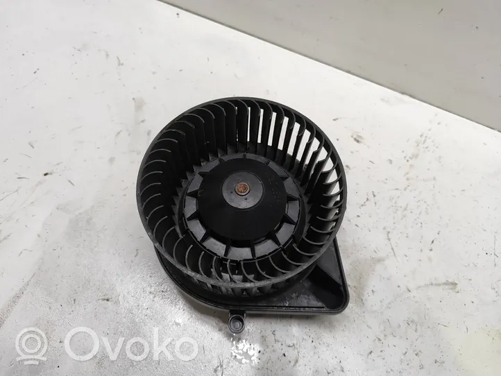 Audi A4 S4 B7 8E 8H Ventola riscaldamento/ventilatore abitacolo 8E1820021E