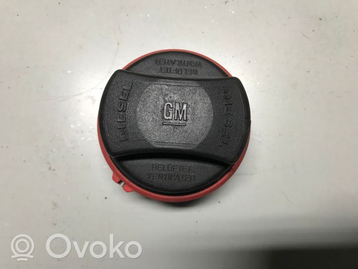 Opel Zafira C Fuel tank filler cap 