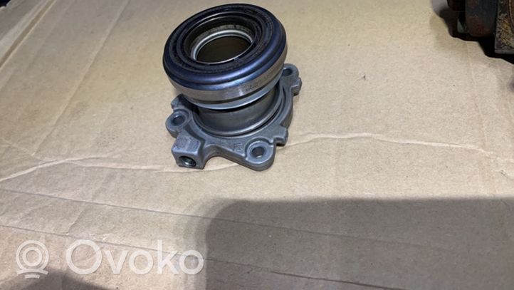 Opel Zafira B Łożysko oporowe sprzęgła / Wyciskowe 55563511