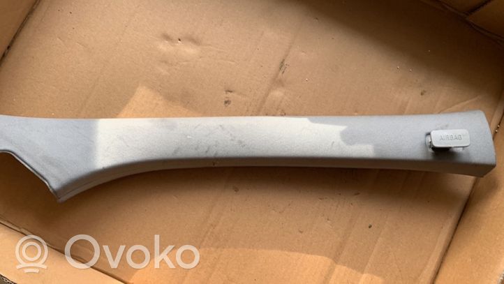 Opel Astra H Listwa szyby czołowej / przedniej 13113898