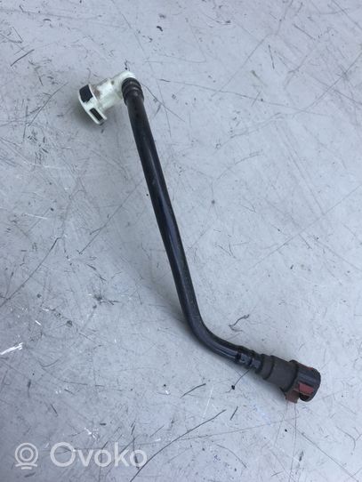 Opel Astra J Tuyau d'alimentation conduite de carburant GMW14638