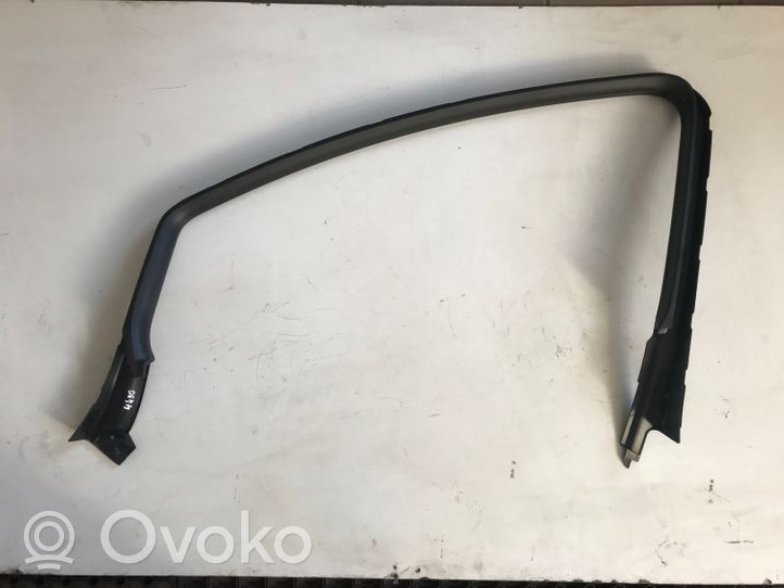 Opel Astra J Front door glass trim molding 13264851