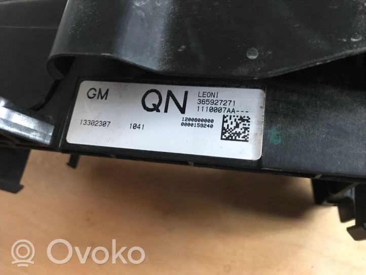 Opel Astra J Cableado positivo 13302307