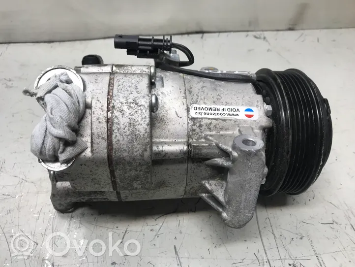 Opel Astra J Ilmastointilaitteen kompressorin pumppu (A/C) 13450516