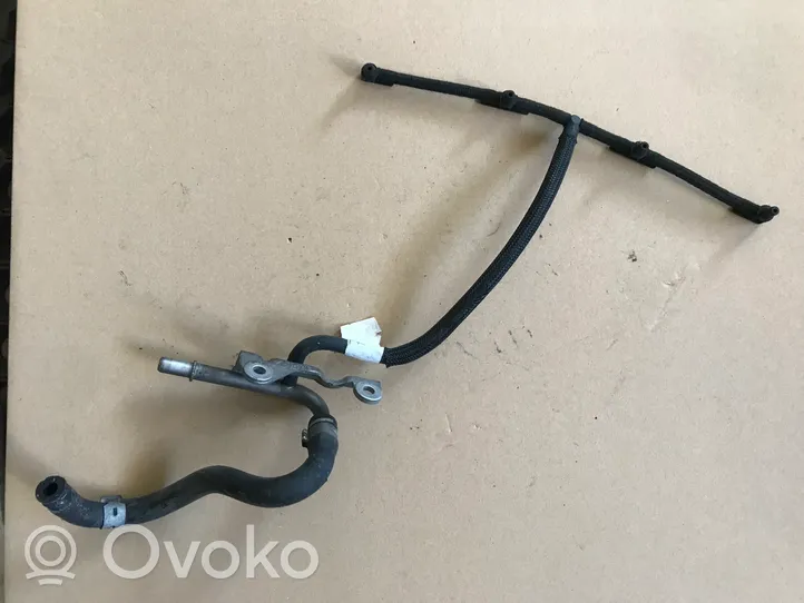 Opel Insignia A Fuel return line/hose 55593670