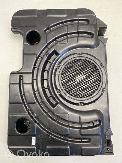 Maserati Levante Subwoofer-bassokaiutin 670100017