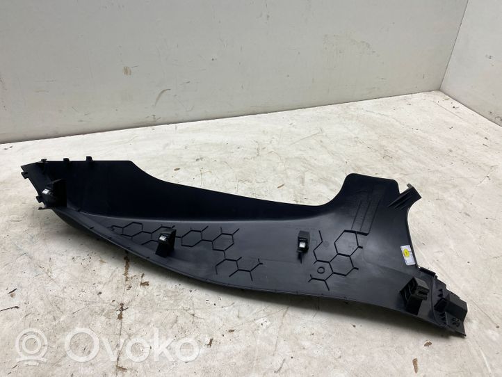 Volkswagen Golf VII Rivestimento inferiore laterale del sedile posteriore 5G6867765B