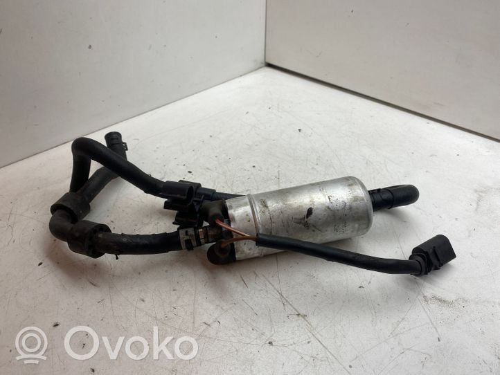 Volkswagen Touran II Pompe d'injection de carburant à haute pression 1K0906089A