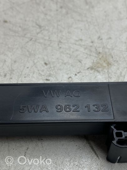 Volkswagen ID.3 Antena wewnętrzna 5WA962132