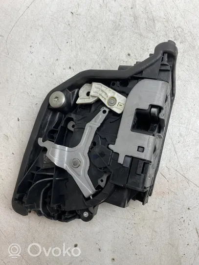 BMW X4 G02 Serrure de porte avant 2711542