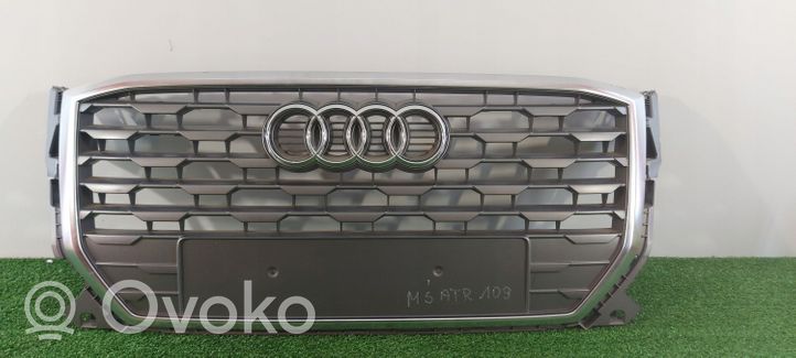 Audi Q2 - Griglia superiore del radiatore paraurti anteriore 81a853651