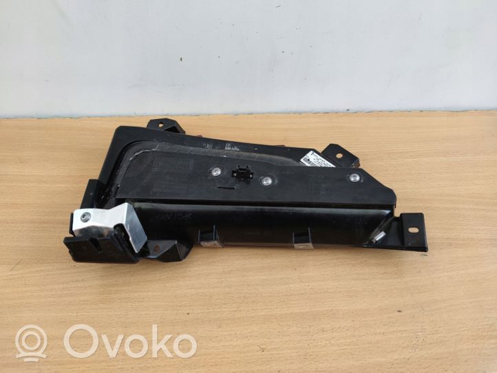 BMW i3 Lampa tylna D0610JR