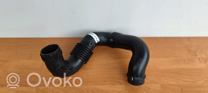 Opel Movano B Air intake duct part 165554107R