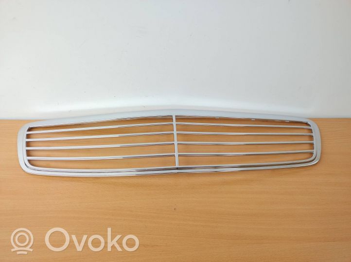 Mercedes-Benz S W220 Grille de calandre avant 777200002