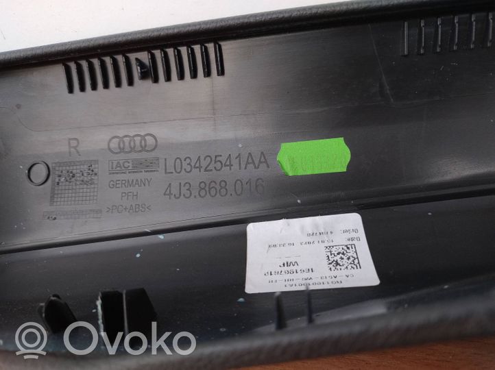 Audi E-tron GT Boczny element deski rozdzielczej 4J3868016