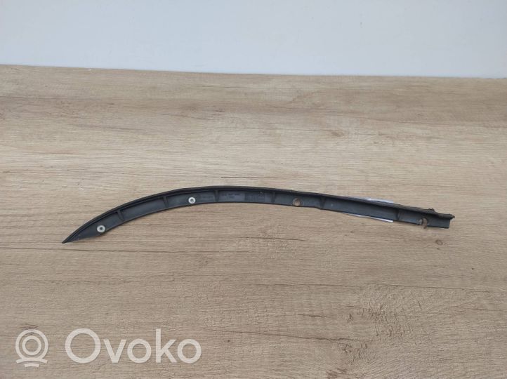 Audi A4 S4 B6 8E 8H Moulure de pare-chocs avant 8H0807946