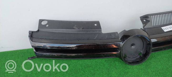 Volkswagen Golf VI Griglia superiore del radiatore paraurti anteriore 1K9853653A