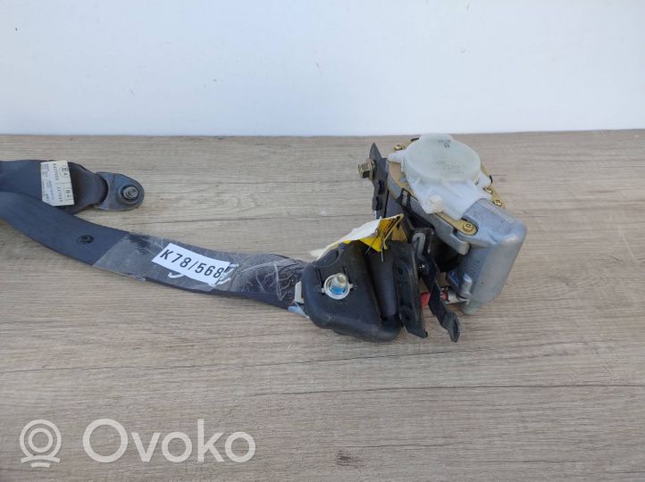 Hyundai H200 Front seatbelt 0427030