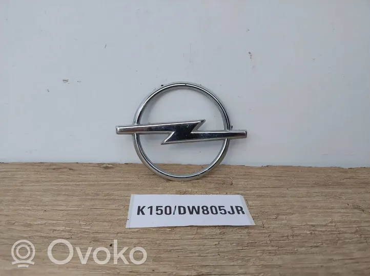 Opel Vectra B Manufacturer badge logo/emblem 7120819