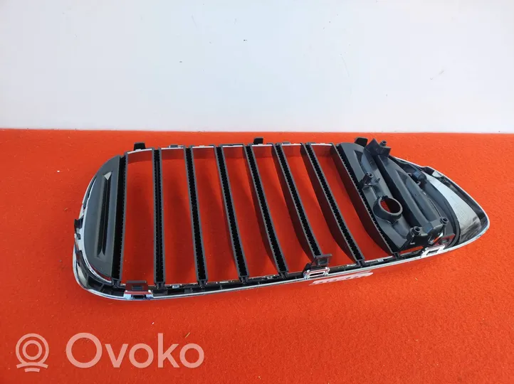 BMW 7 G11 G12 Grille de calandre avant 51137357011