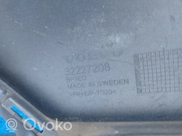 Volvo S90, V90 Etupuskurin reuna 32227208
