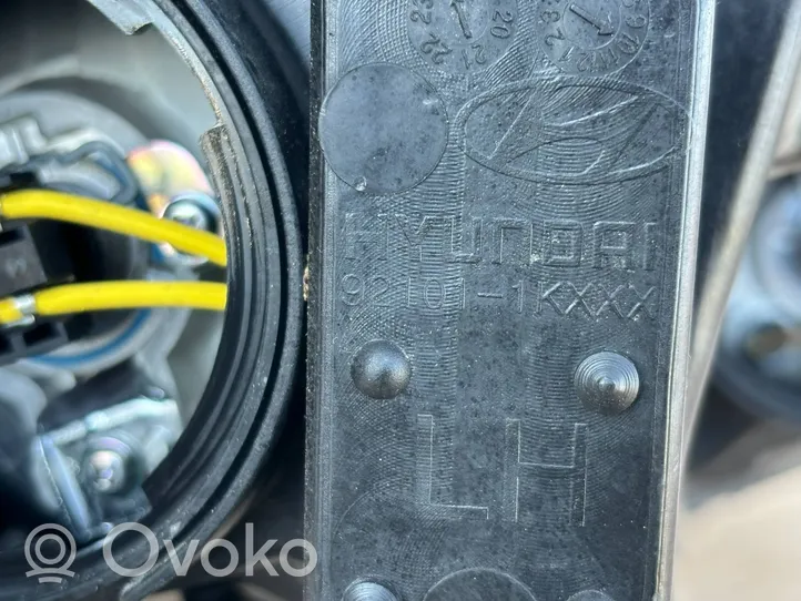 Hyundai ix20 Передняя фара 92101-1KXXX