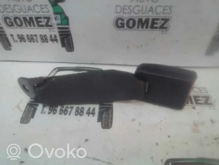 Dacia Sandero Rear seatbelt buckle 