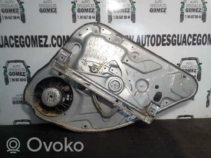 Ford Focus C-MAX Alzacristalli della portiera posteriore con motorino 1738647