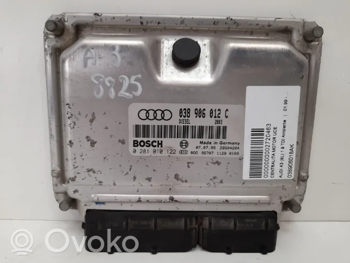 Audi A3 S3 8L Variklio valdymo blokas 038906012C