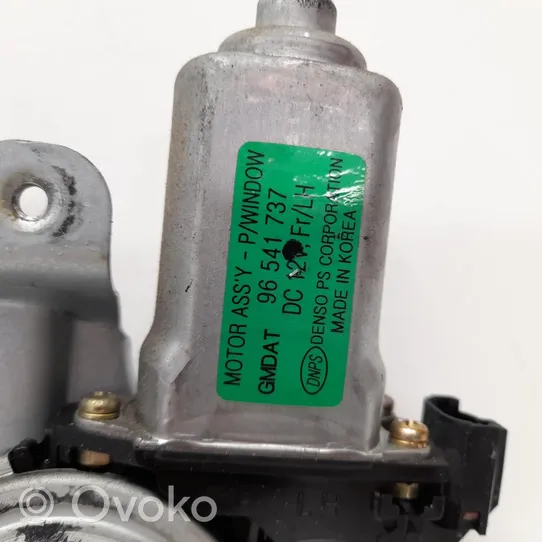 Daewoo Kalos Elektryczny podnośnik szyby drzwi przednich 96541737