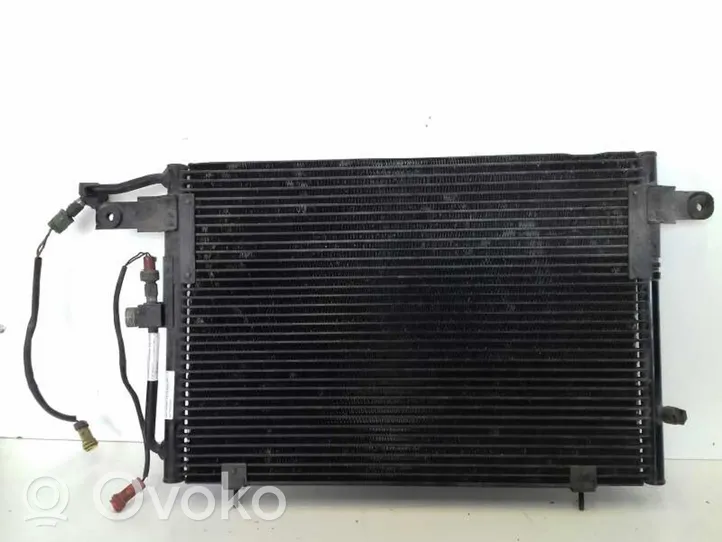 Audi 100 S4 C4 Радиатор охлаждения кондиционера воздуха 4A0260403AC