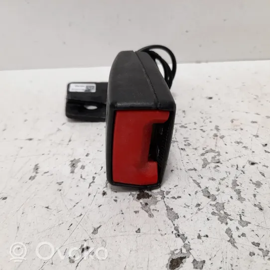 Opel Corsa E Rear seatbelt buckle 