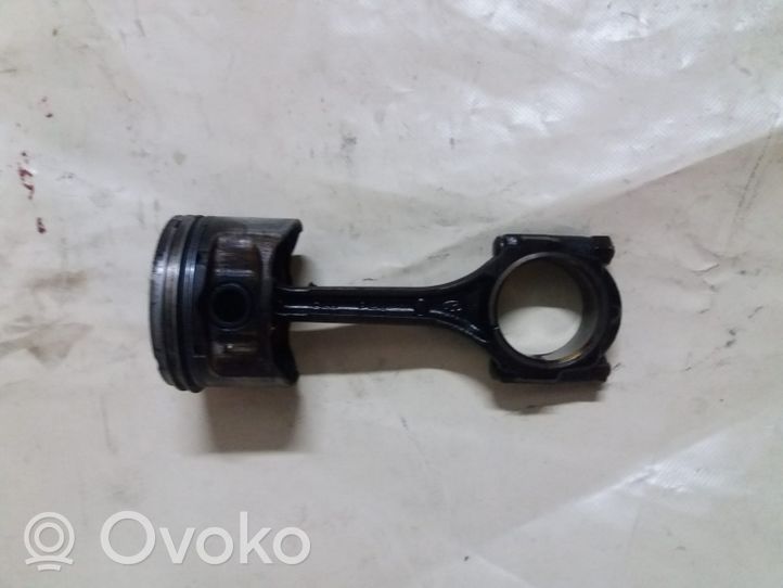 KIA Sportage Piston avec bielle 