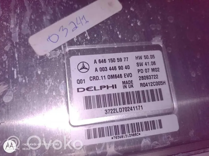 Mercedes-Benz E W211 Variklio valdymo blokas A6461505977