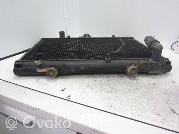 Mitsubishi L200 Radiatore di raffreddamento MR281023