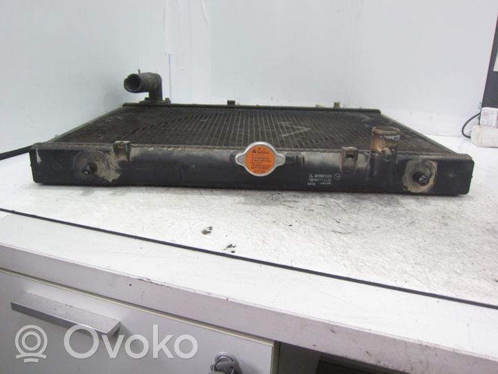 Mitsubishi L200 Radiatore di raffreddamento MR281023