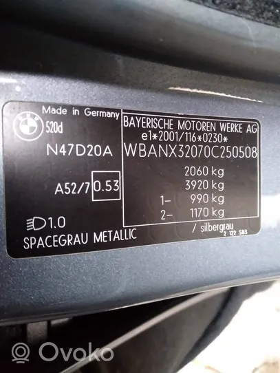 BMW 5 E60 E61 Cita veida sliekšņu/statņu dekoratīvās apdares detaļa 22339910