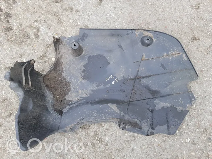 BMW 5 E60 E61 Osłona tylna podwozia pod zderzak 7124633