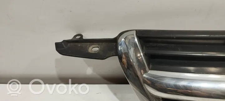 Honda CR-V Front grill 