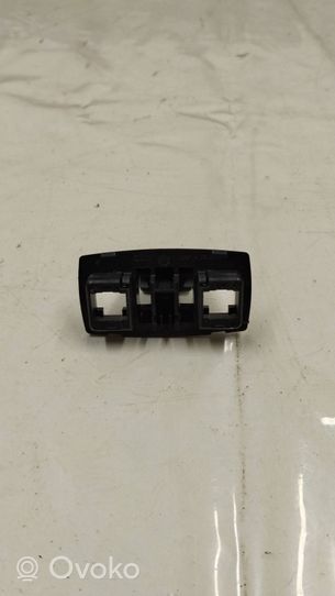 Mercedes-Benz GLE (W166 - C292) Clip/gancio/supporto per aletta parasole A1668100012