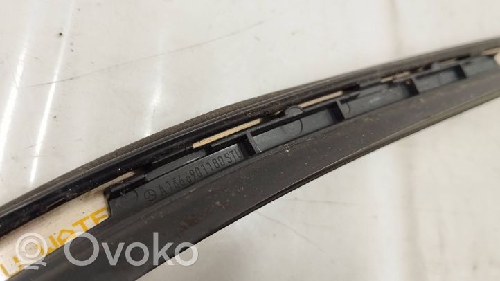 Mercedes-Benz GL X166 Listwa szyby czołowej / przedniej A1666901180