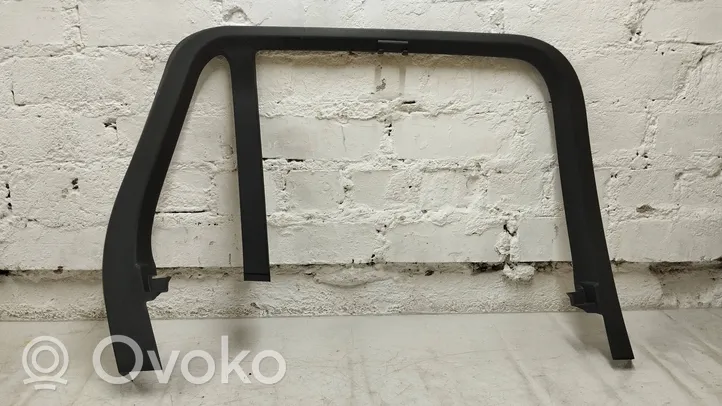 Volvo XC90 Ramka szyby drzwi tylnych 31393872