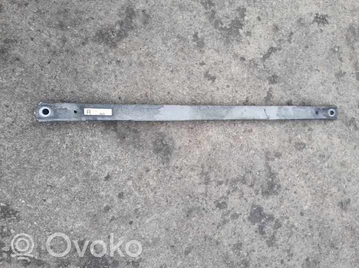 BMW 2 F46 Wahacz prowadzący osi tylnej 7407056