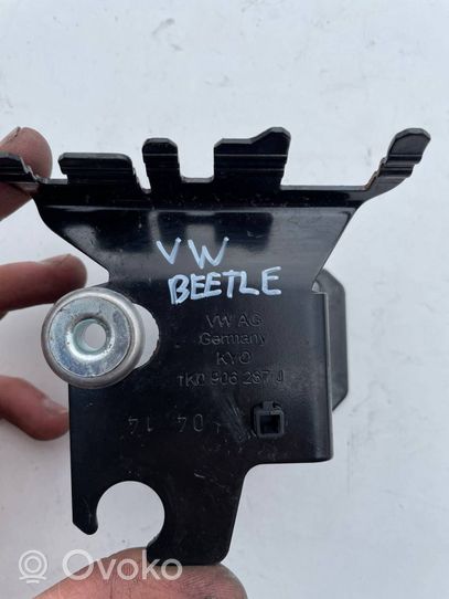 Volkswagen Beetle A5 Supporto della valvola di raffreddamento EGR 1K0906287j